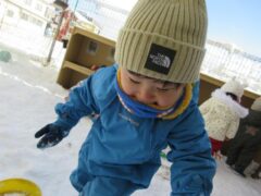 令和７年２月１３日（木）雪遊びたのしい！